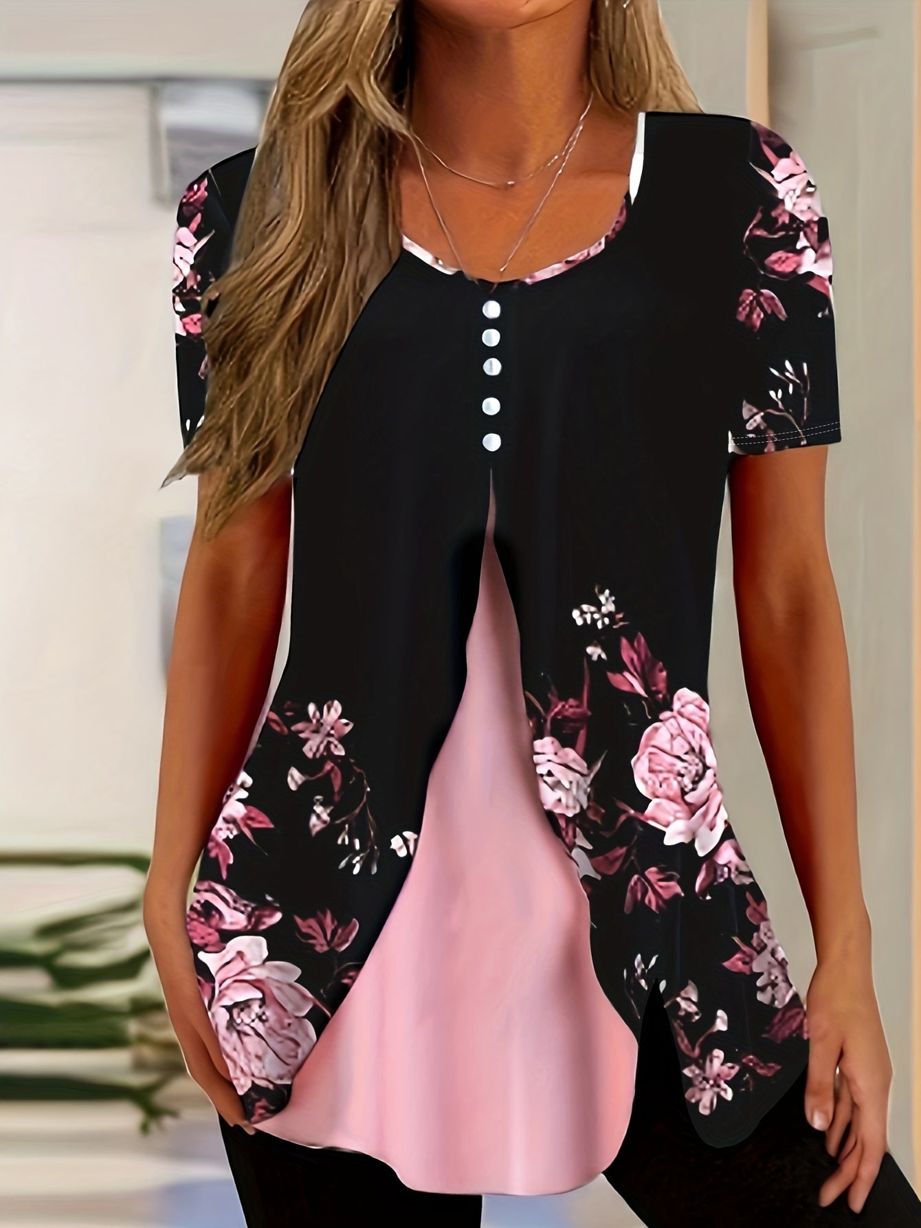 Charming Floral Print T-Shirt with Glamorous Faux Pearl Accents - Comfortable V Neck Short Sleeve Top - Ideal Casual Wear for Spring & Summer - Womens Fashion Essential
