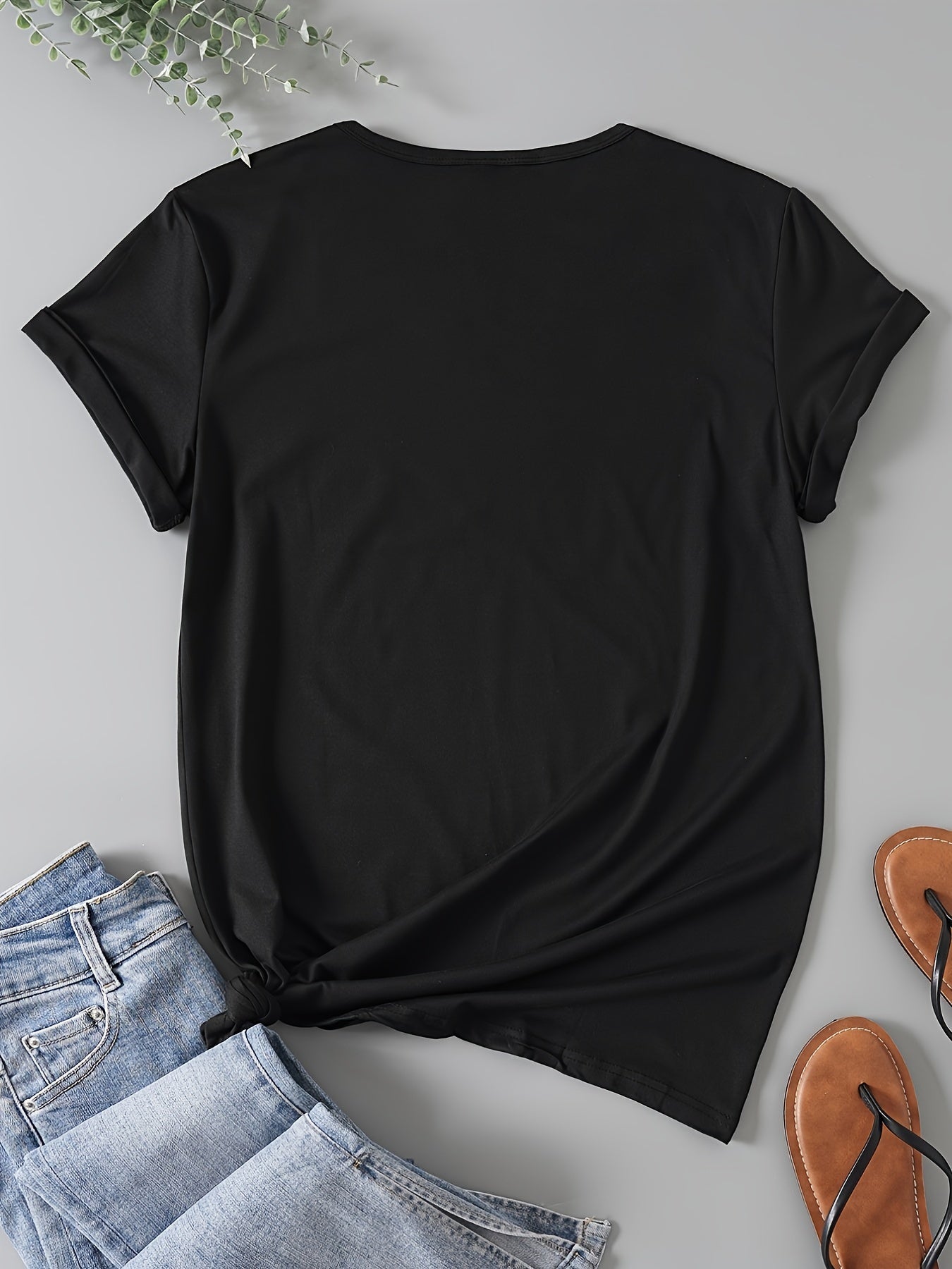 Stylish Jesus Graphic Print T-Shirt - Soft, Breathable, Short Sleeve, Casual Summer Top for Women - Relaxed Fit, Comfortable Clothing for Daily Wear