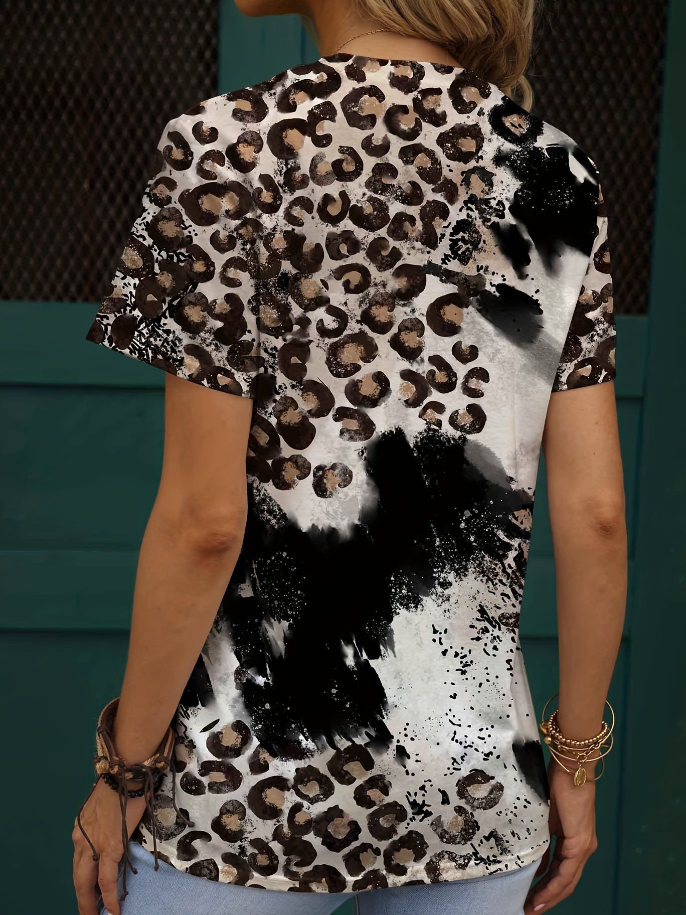 Leopard & Letter COUNTRY Print Crew Neck T-Shirt, Casual Short Sleeve Top For Spring & Summer, Women's Clothing
