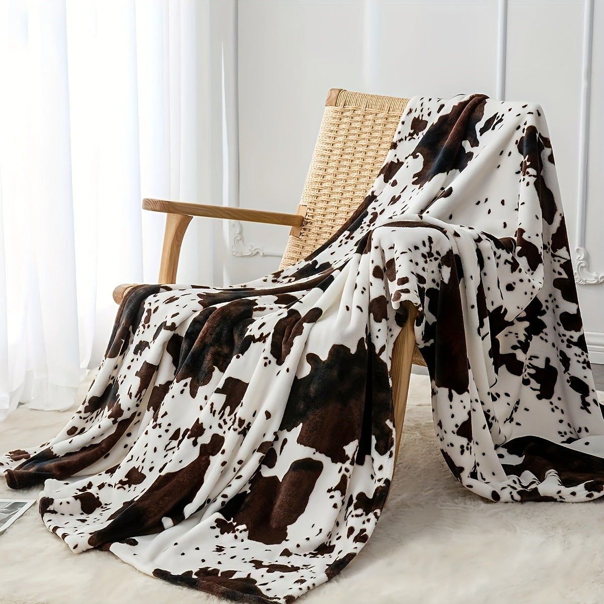 1pc Soft and Warm Cow Print Blanket - Plush Fleece Flannel Throw for All-Season Comfort - Perfect for Daughters, Adults, Students, and Teens
