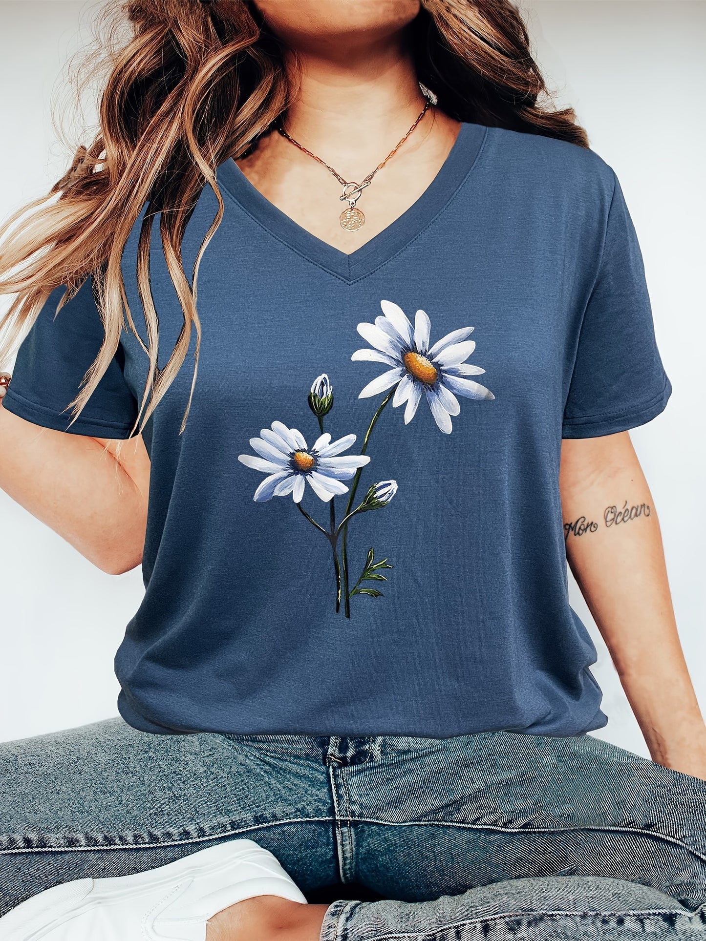 Plus Size Women's Floral Print V Neck Short Sleeve Graphic Tee Casual T-shirt
