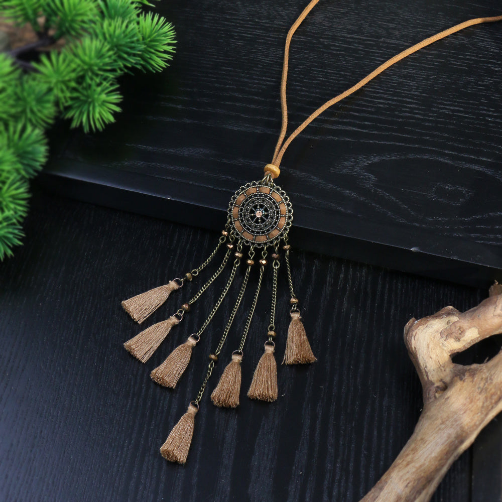 Brown Boho Ladies Pendant Necklace 1 Round Hollow Pendant Set With Rhinestone And Khaki Chain Tassel Jewelry
