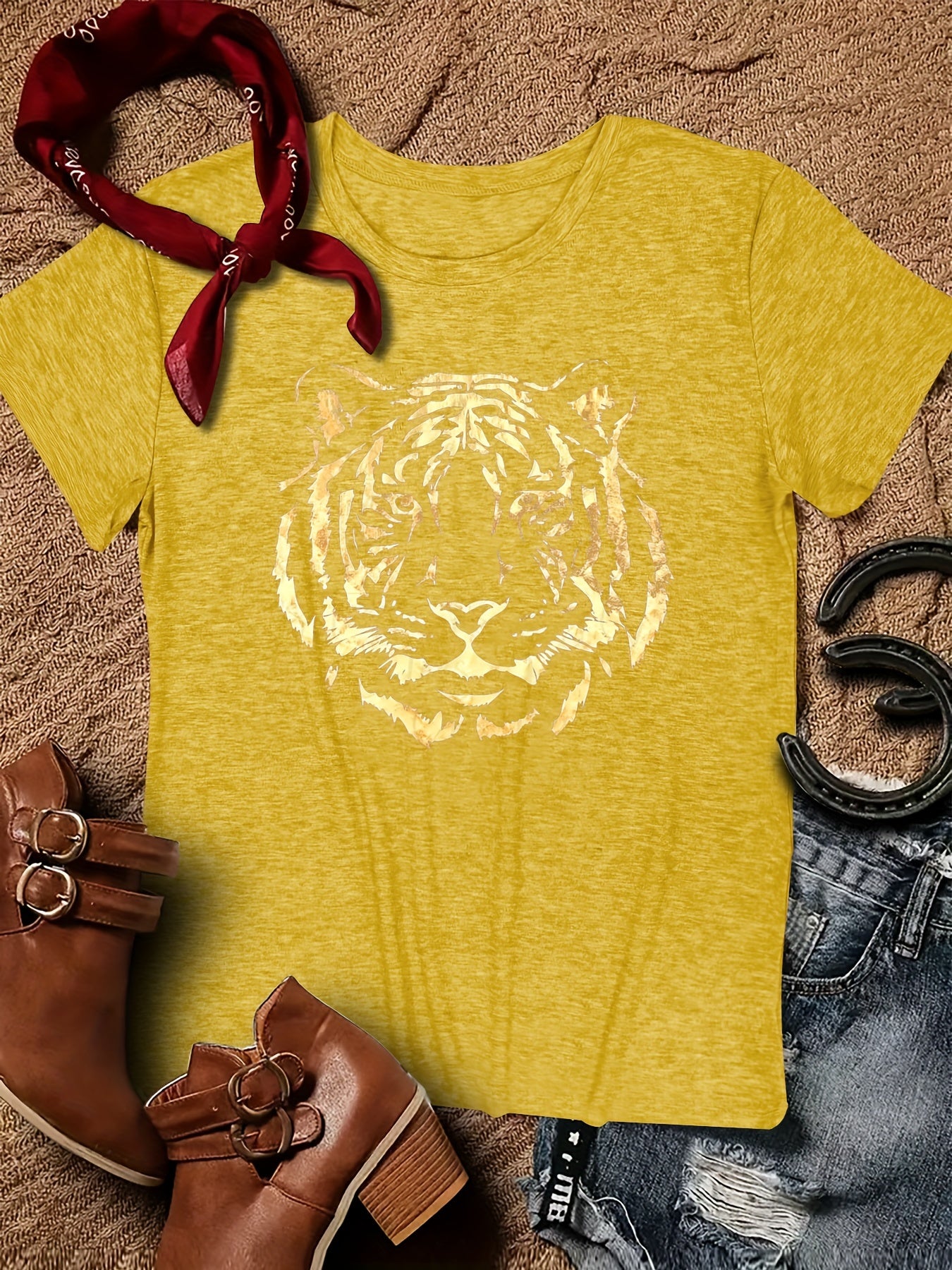 Vibrant Tiger Print Crew Neck T-Shirt - Soft, Breathable, Short Sleeve Top for Spring & Summer - Women's Casual Clothing for Everyday Wear, Relaxed Fit, Perfect for Outdoor Activities