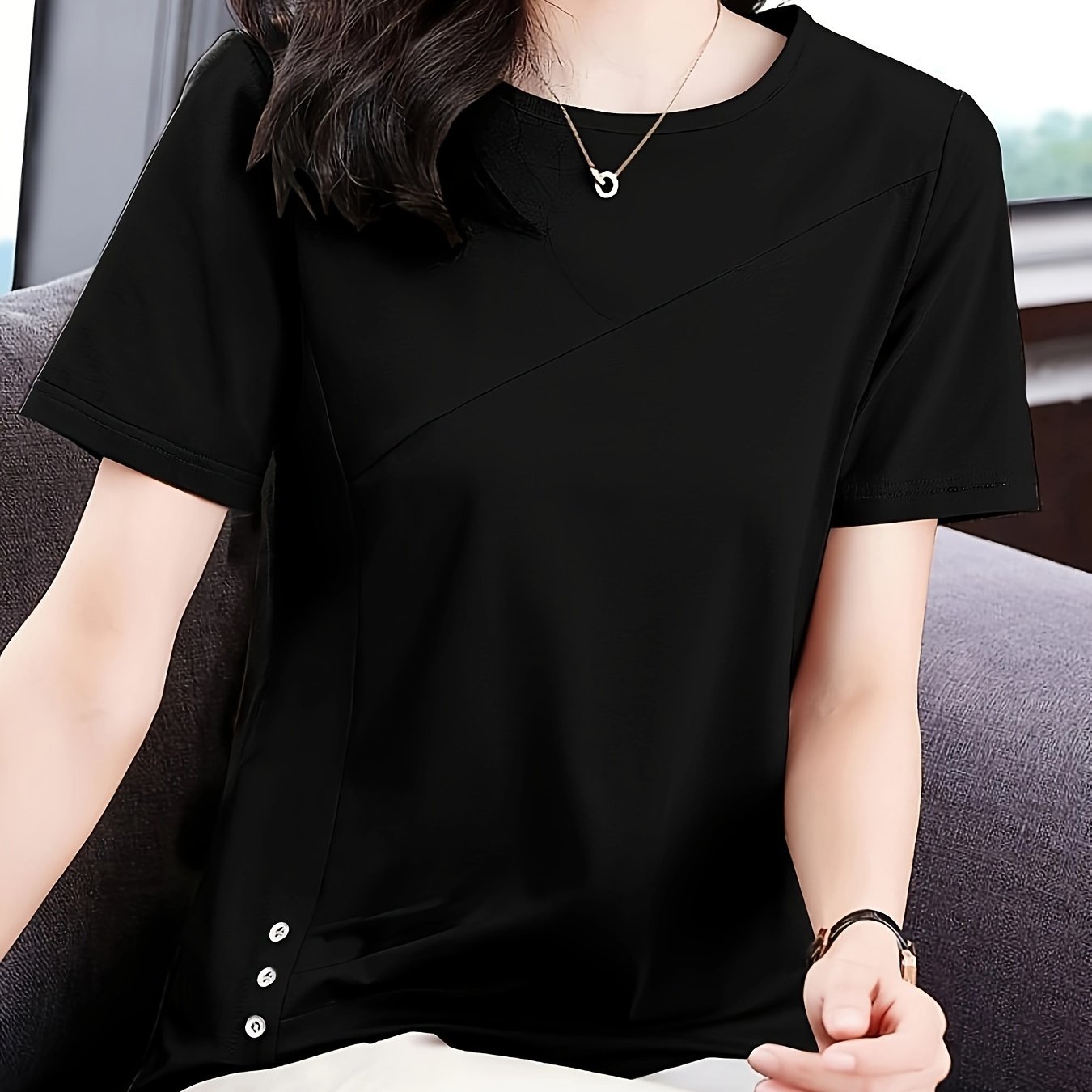 Versatile Crew Neck Solid Color Short Sleeve T-shirt - Soft Polyester Fabric, Classic Casual Style, Regular Length, No Elasticity, No Printing, Suitable for All Seasons - Womens Essential Wardrobe Staple
