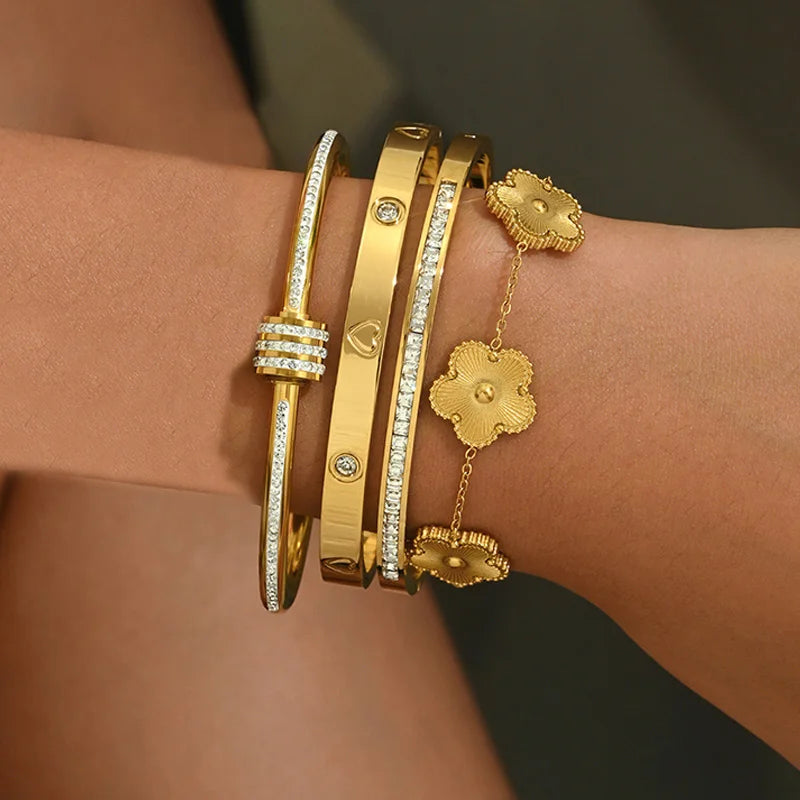 Stainless Steel Clover Lucky Bracelet Fashion Women Girls Titanium Steel Gold Plated Waterproof Sparkling Zircon Bracelet Bangle