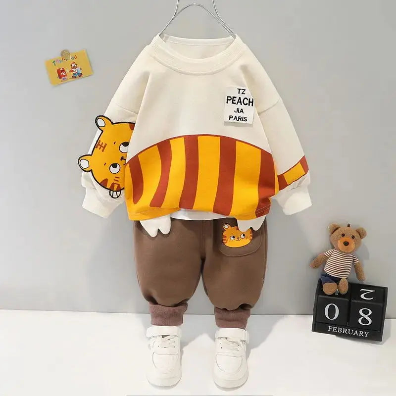 0-5-year-old cartoon two-piece set of long-sleeved spring new boys and girls casual sports suits top+pants mother kids