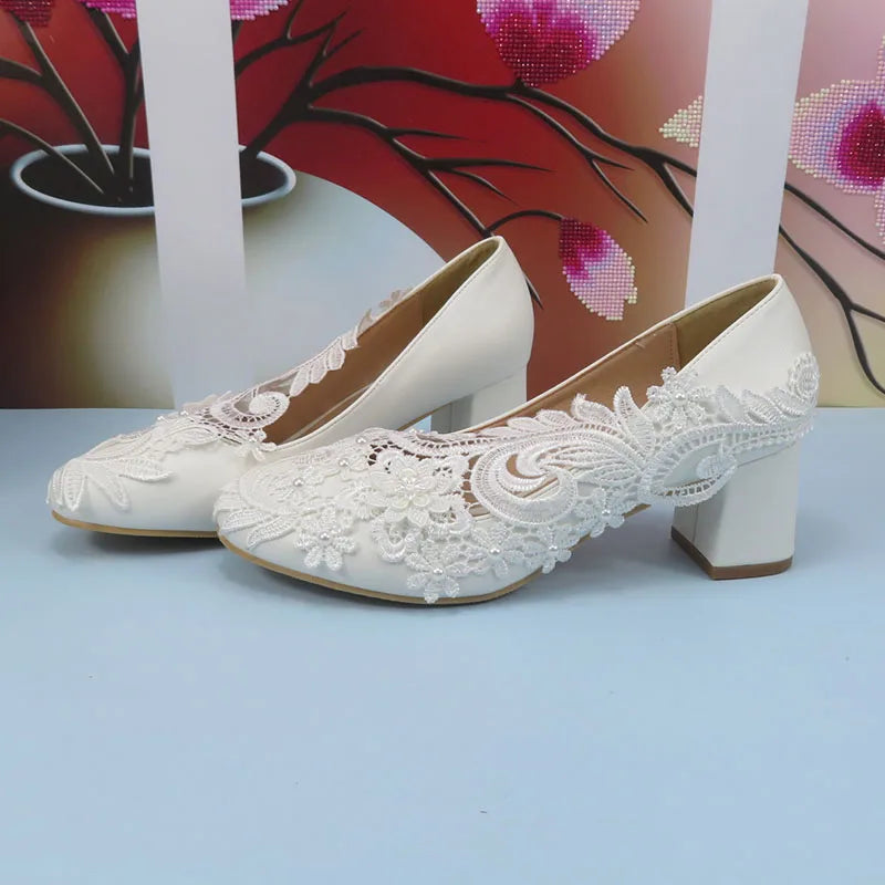 2024 New Customize wedding shoes Bridesmaid Dress shoes Thick Heeled Med Heel Shoes white Lace shoes flower female shoes