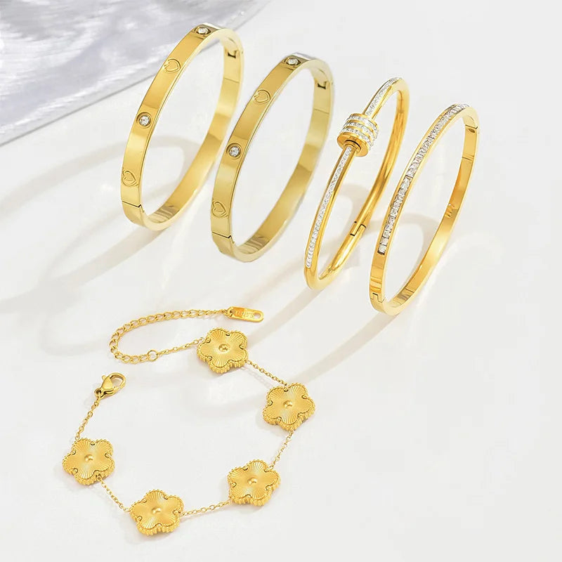 Stainless Steel Clover Lucky Bracelet Fashion Women Girls Titanium Steel Gold Plated Waterproof Sparkling Zircon Bracelet Bangle