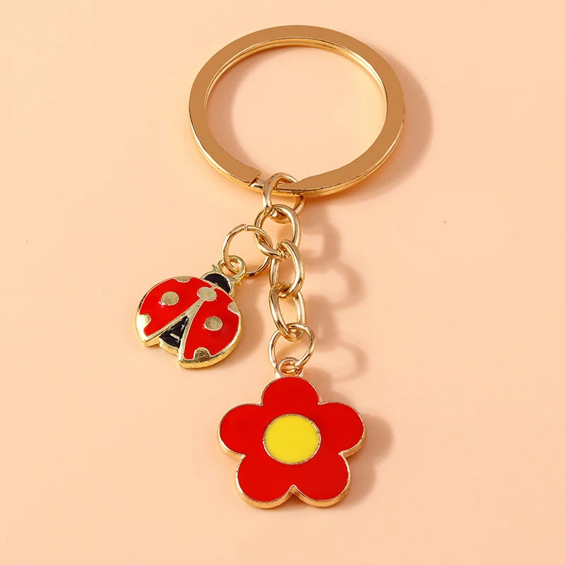 Cute Enamel Bee Keychain Flower Key Rings Pendants for Car Key Holder Women Girls Handbag Accessories Handmade Jewelry Gift