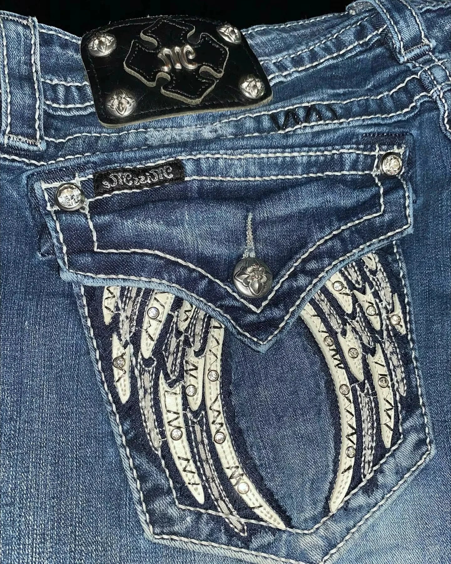 American Jeans Y2K Clothes Men Women Harajuku Retro Pockets Embroidered Buttons Baggy Blue Jeans High Waist Fashion Slim Pants