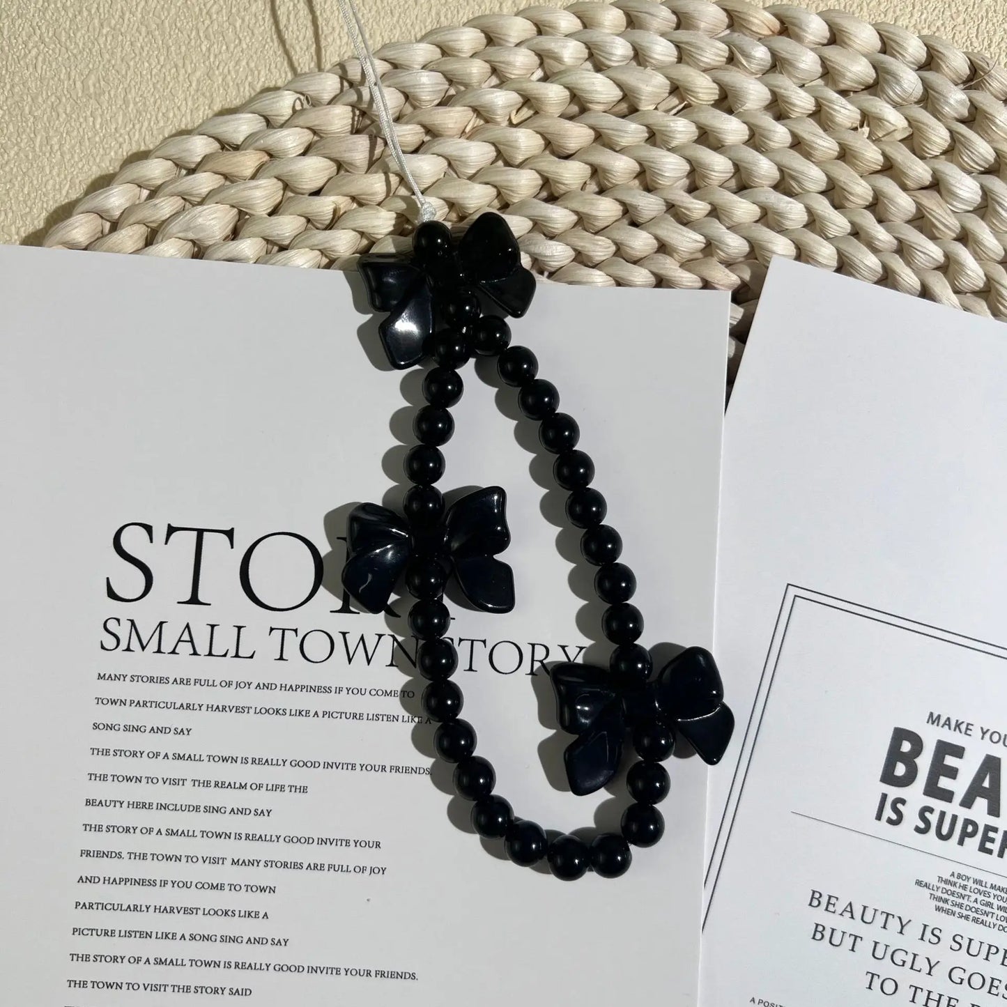 Bowknot Beaded Mobile Phone Chain Charm Acrylic Heart Beaded Pendant Phone Hanging Lanyard Strap Women Girls Sweet Accessories