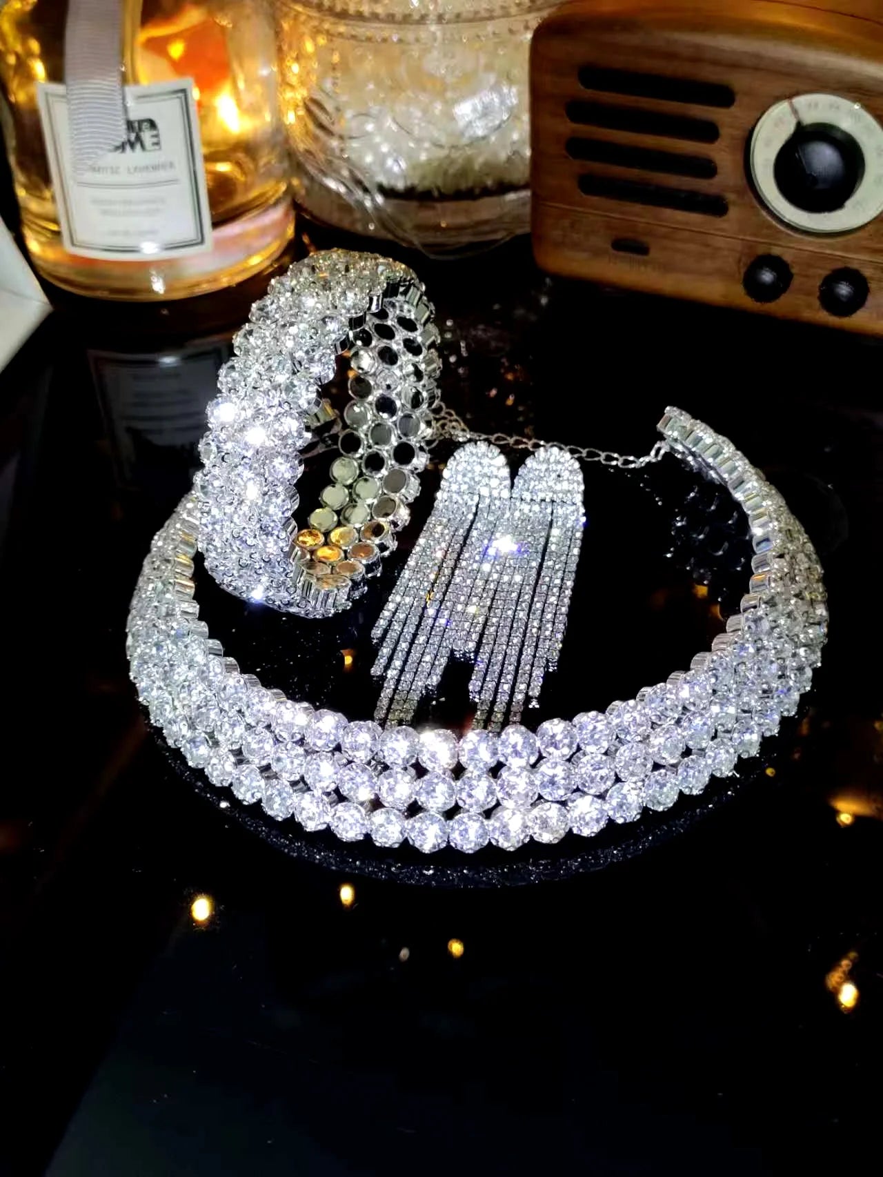 2024 Sparkling Silver Color Crystal Collar Chain Choker Necklace Bridal Women Wedding Party Diamante Rhinestone Choker Jewelry