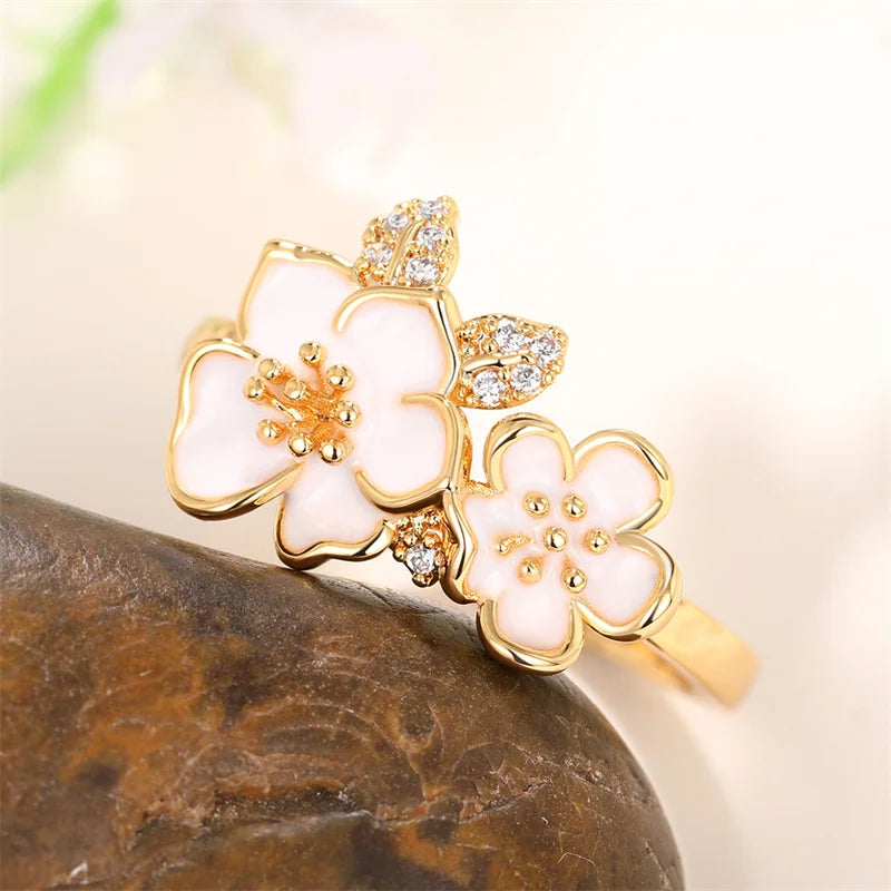 Huitan 2023 Trend Women Double Flowers Rings White Enamel Sparkling CZ Fancy Female Finger Accessories Gift Statement Jewelry