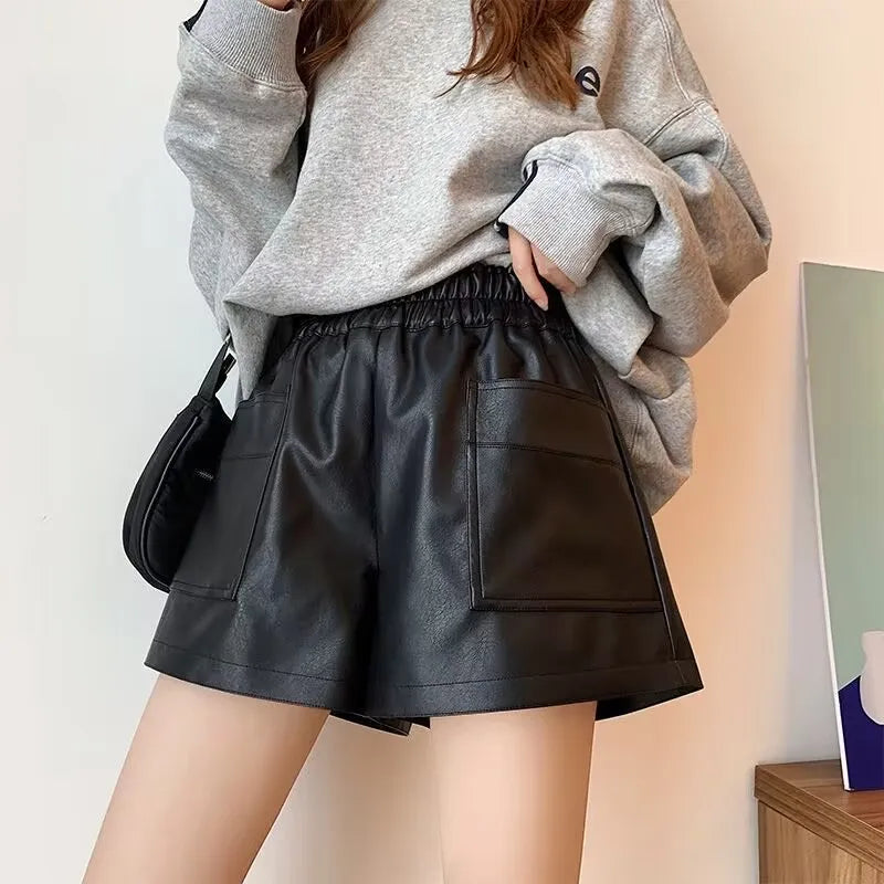 New High Waist Laced Up Shorts Flower Bud Wide Leg Leather Shorts Autumn Winter Korean Loose High Street Black Sexy Women Shorts