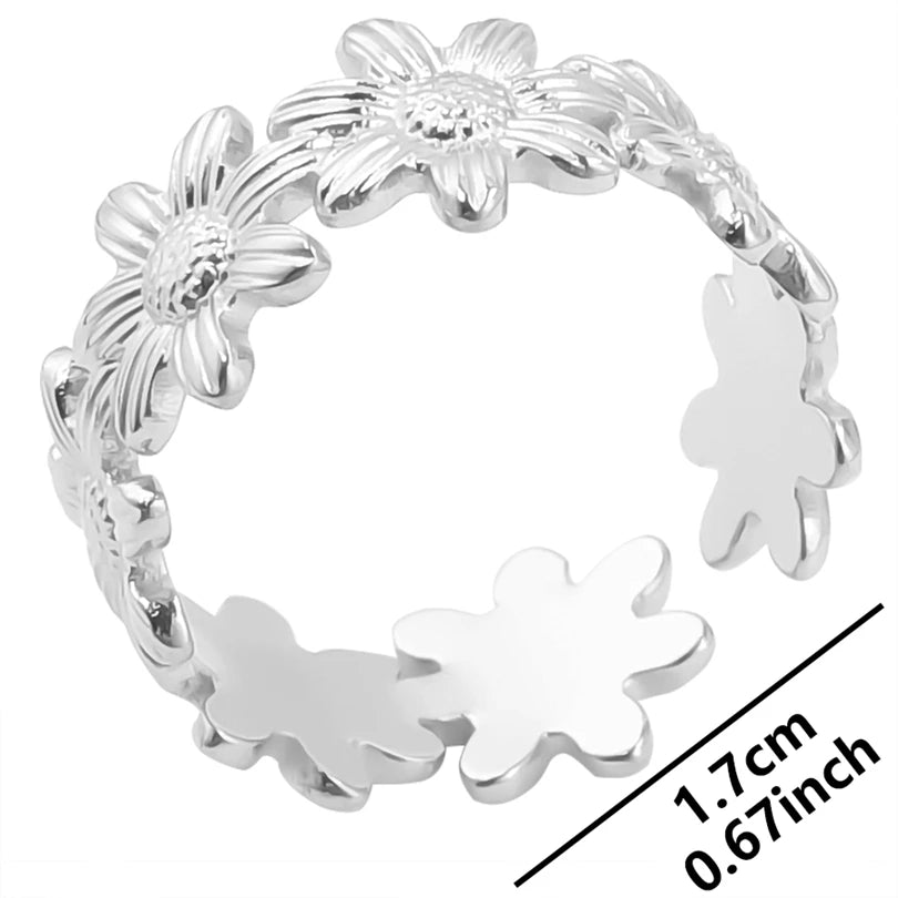 Wholesale 6pcs Steel Color Rings Hug Snake Love Star Moon Shell Leaf Shaped Rings Stainless Steel Women Jewelry Charms No Fade