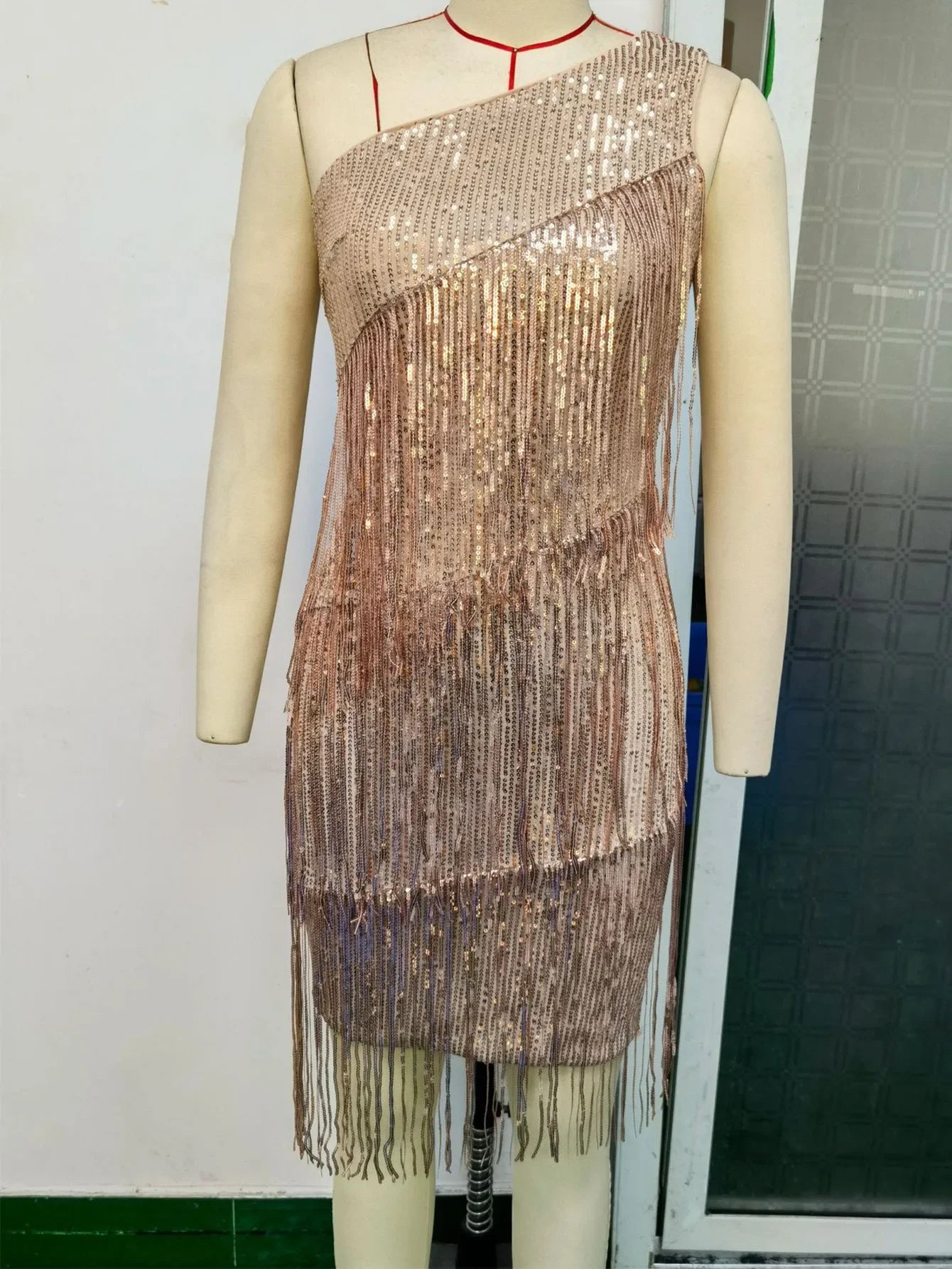 Womens Dresses Luxury Elegant Party Dress Backless One Shoulder Cocktail Bodycon Formal Prom Fringed Sequin Evening Dress HXY162