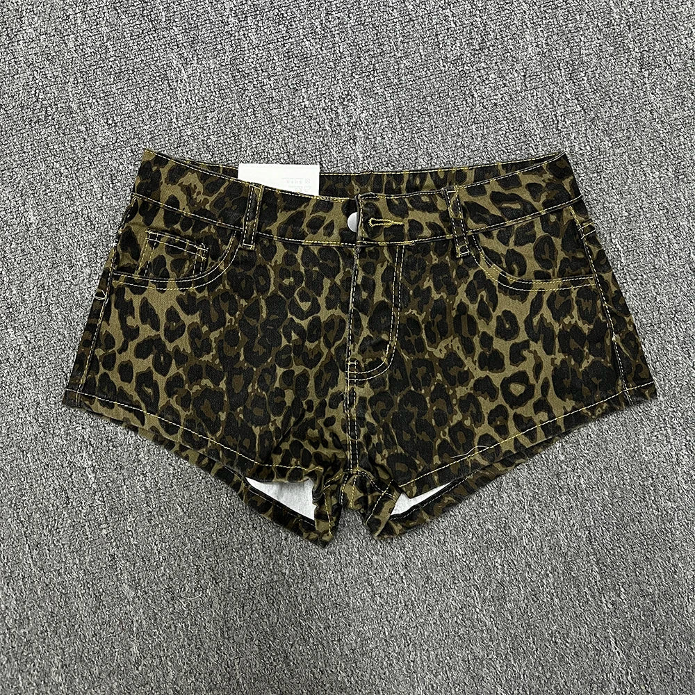 American Retro Spicy Girl Leopard Pattern Jeans Shorts Women Summer New Trash Style Casual Slim Low Waist Pants Denim Hot Pants