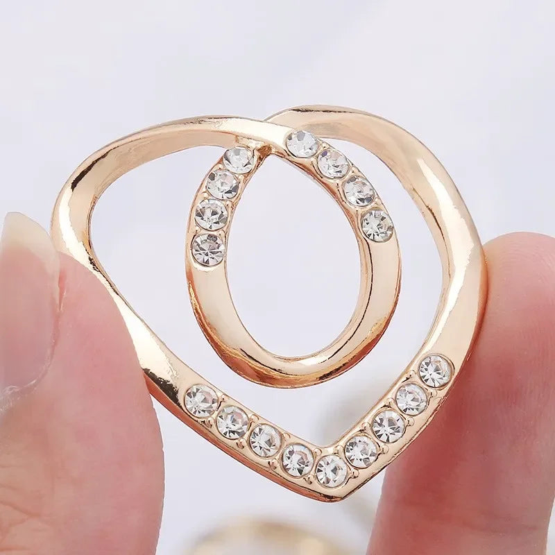 Adjustable Knot Scarf Buckle Pin - Decorative Crystal Silk Brooch Clip for T-Shirts Blouses Shawls Women's Fashion Accessories