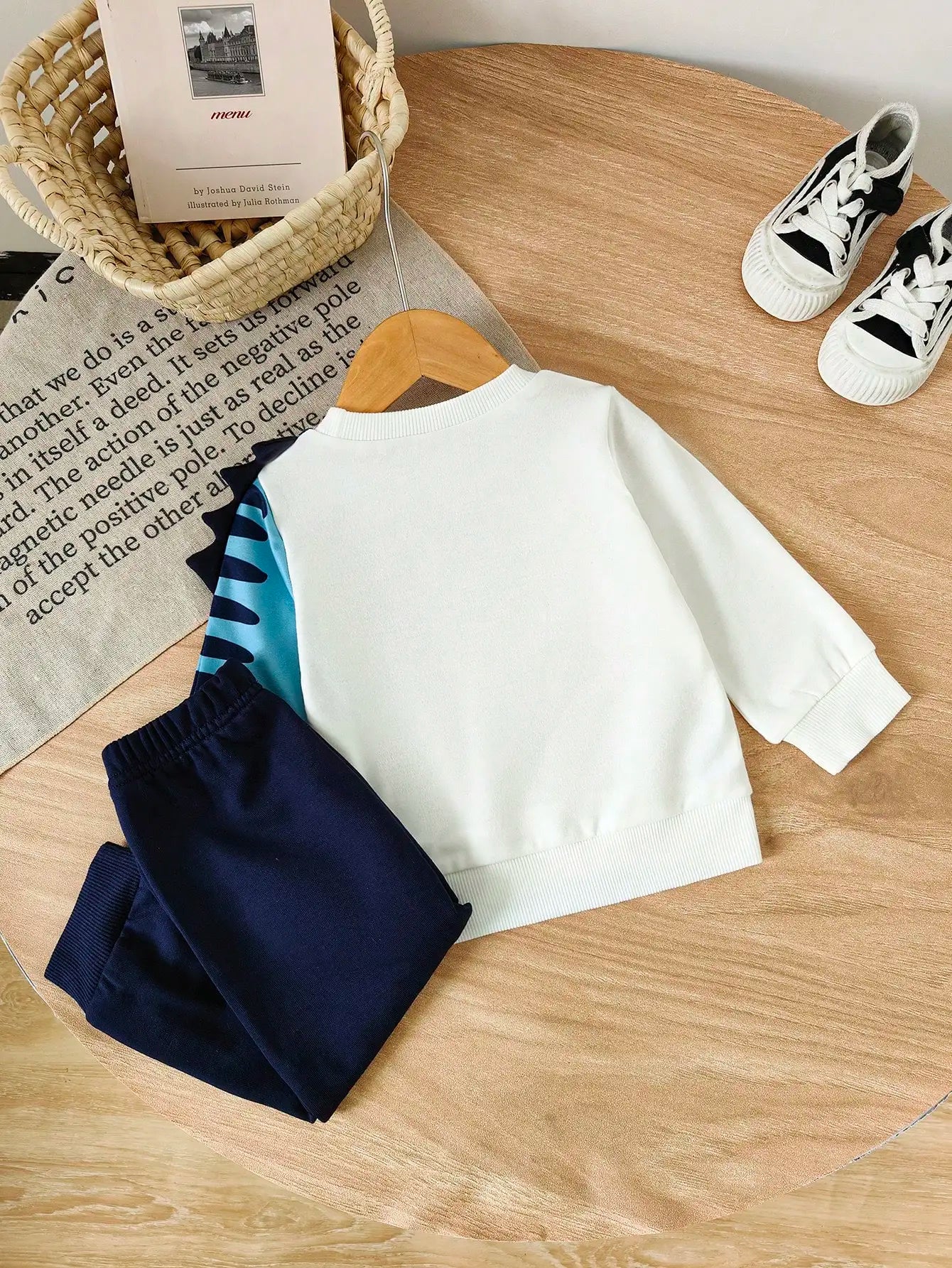2-Piece Spring And Autumn Baby Boy Casual Cute Comfortable Sports Outdoor Long Sleeve Pants Suit Dinosaur Print DX2731