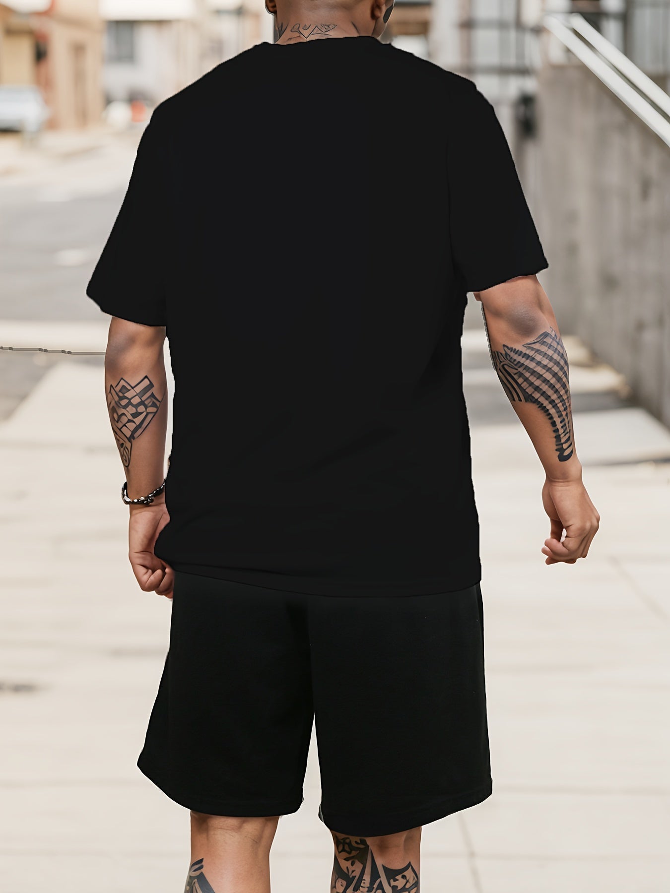 2-Piece Men's Fashion Graphic Loungewear Set - Short Sleeve Crew Neck T-Shirt, Drawstring Shorts with Pockets, Soft, Breathable, Casual Pajama Outfit for Men, NEVER GIVE UP Letter Print Design, Ideal for Relaxation and Leisur