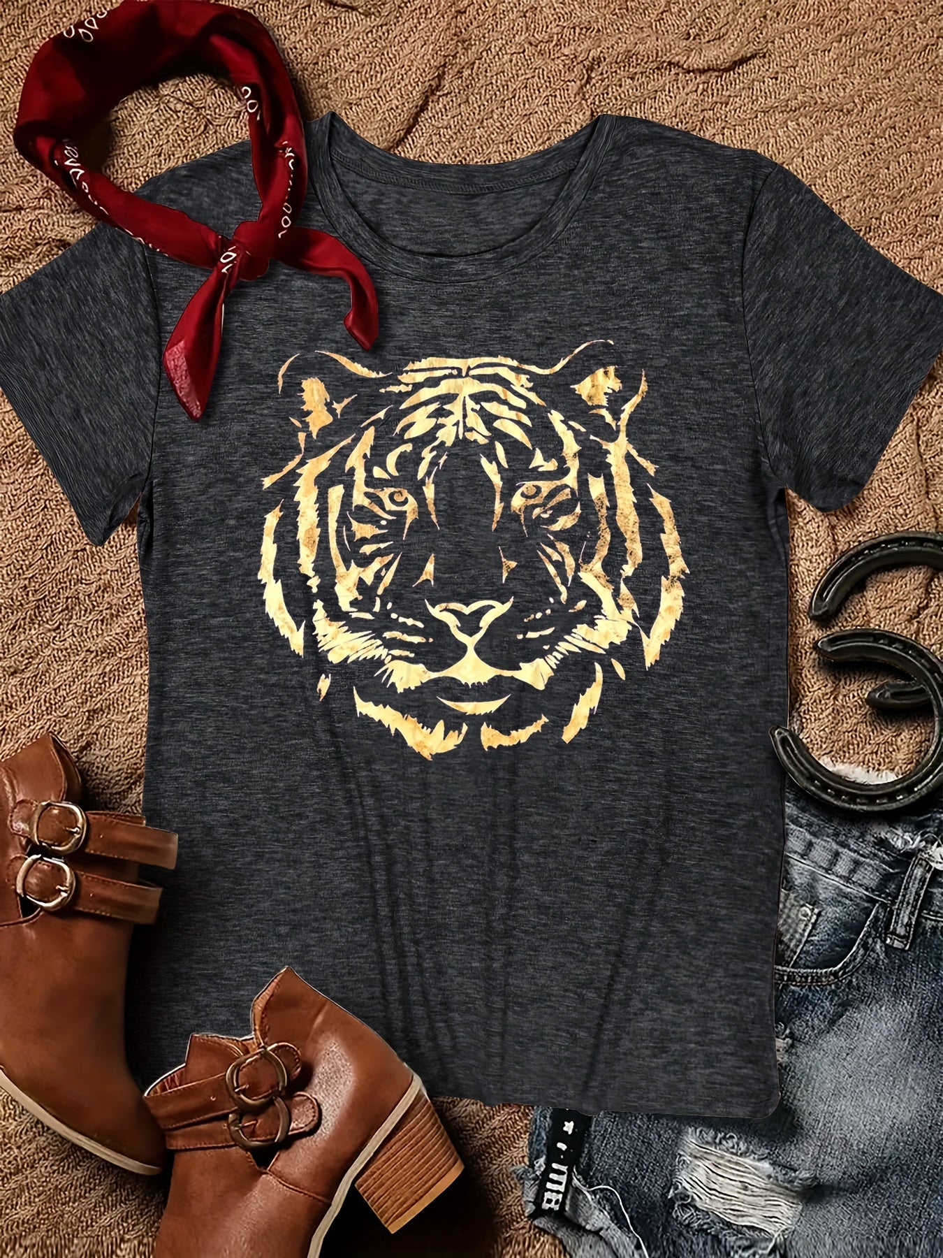 Vibrant Tiger Print Crew Neck T-Shirt - Soft, Breathable, Short Sleeve Top for Spring & Summer - Women's Casual Clothing for Everyday Wear, Relaxed Fit, Perfect for Outdoor Activities