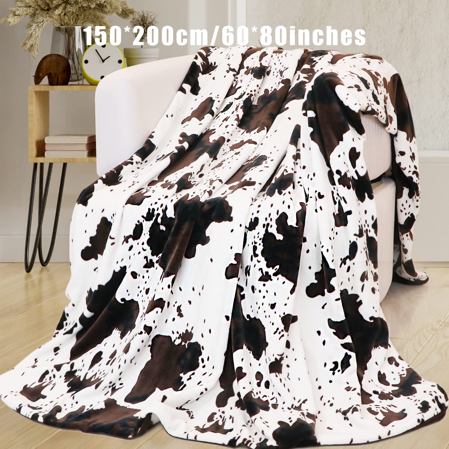 1pc Soft and Warm Cow Print Blanket - Plush Fleece Flannel Throw for All-Season Comfort - Perfect for Daughters, Adults, Students, and Teens