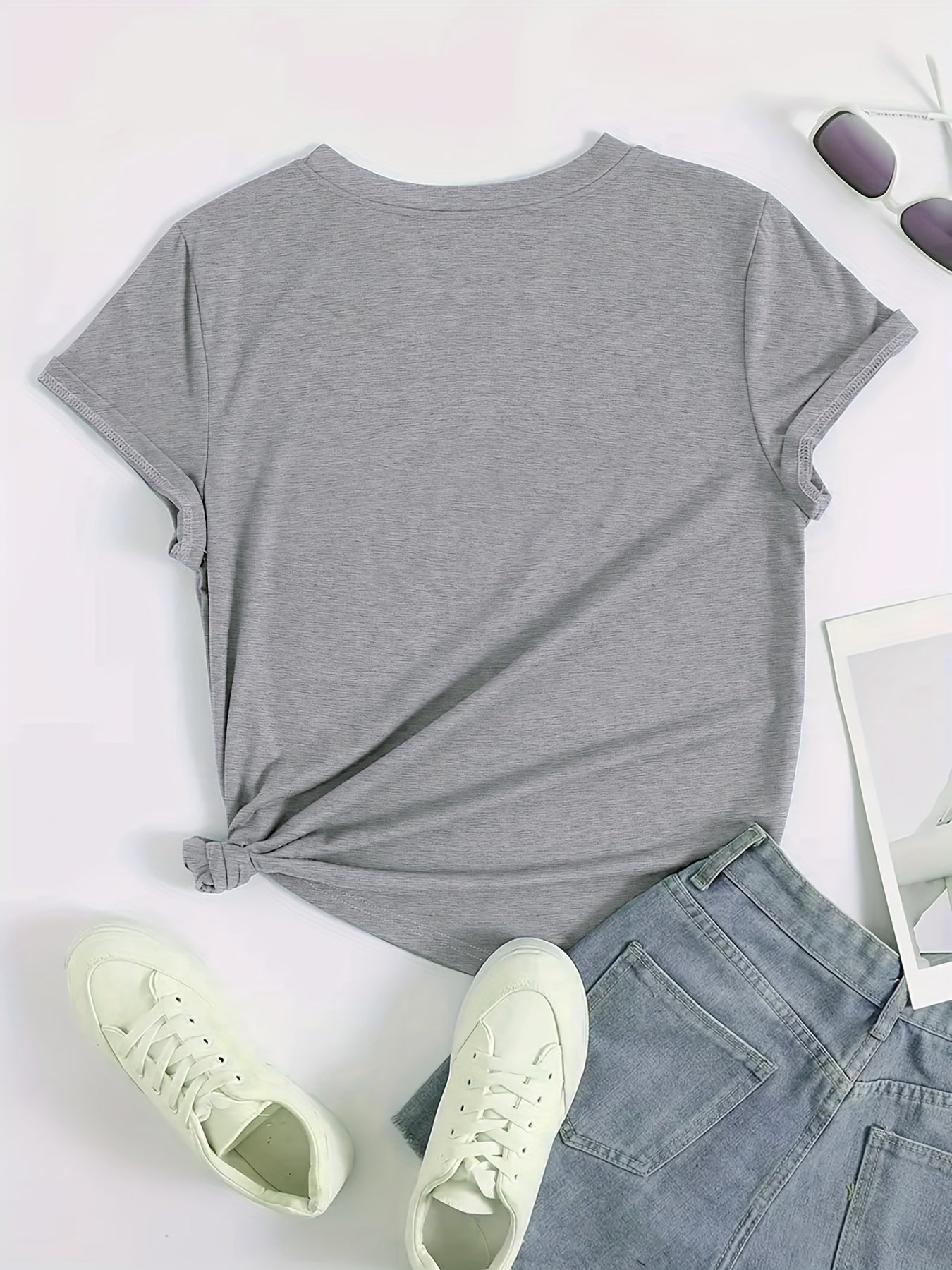 Summer-Chic Butterfly Printed Women’s T-Shirt: Easy-Care, Stretchable Casual Knit Top