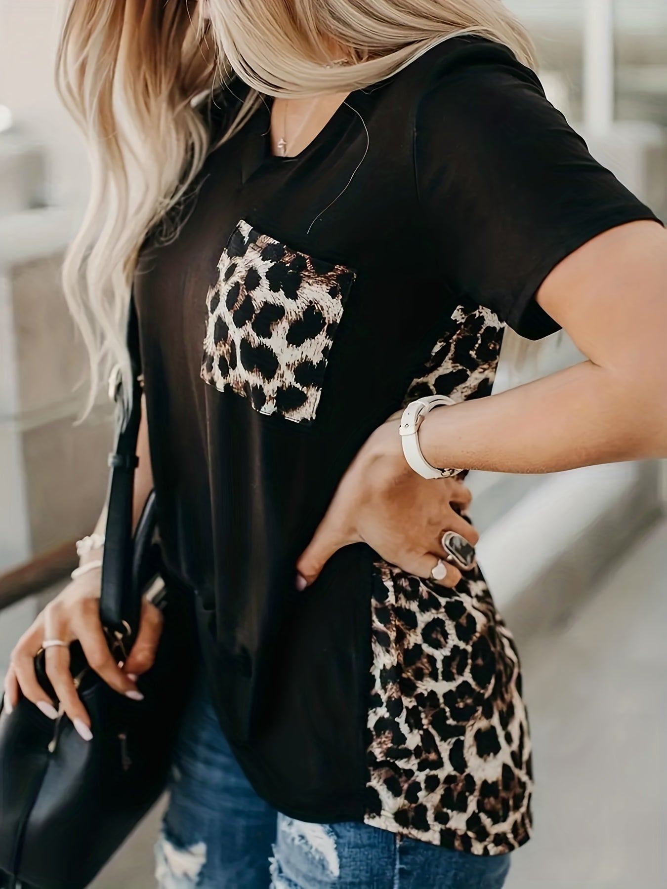 [Summer V Neck Short Sleeve Tee] Leopard Print Contrast T-shirt, Casual V Neck Short Sleeve Summer T-shirt, Women's Clothing