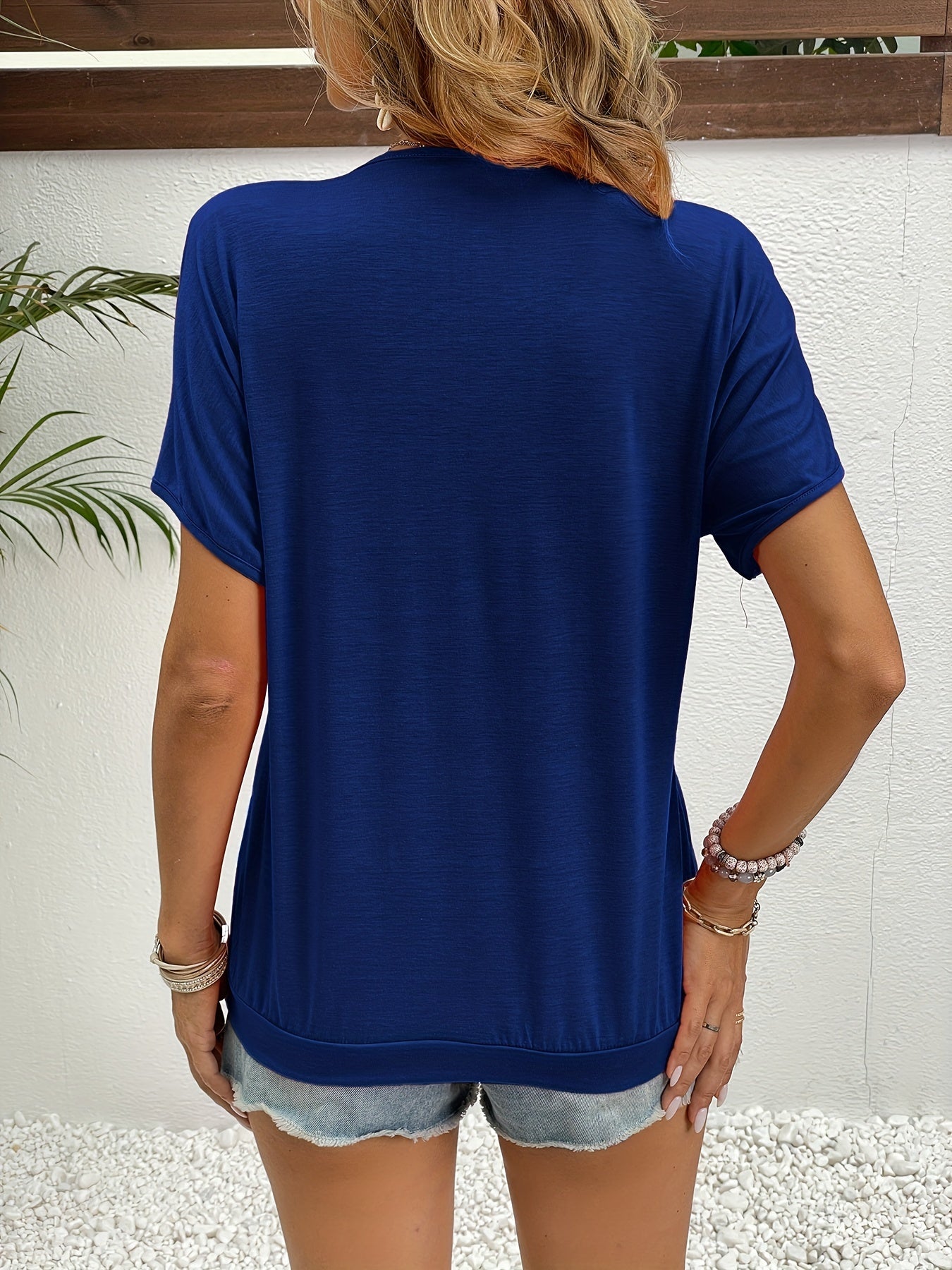Lece Elegant Stitching V Neck T-shirt - Stylish Short Sleeve Tee for Spring & Summer, Perfect for Womens Vacation and Everyday Wear, Comfortable and Fashionable Clothing