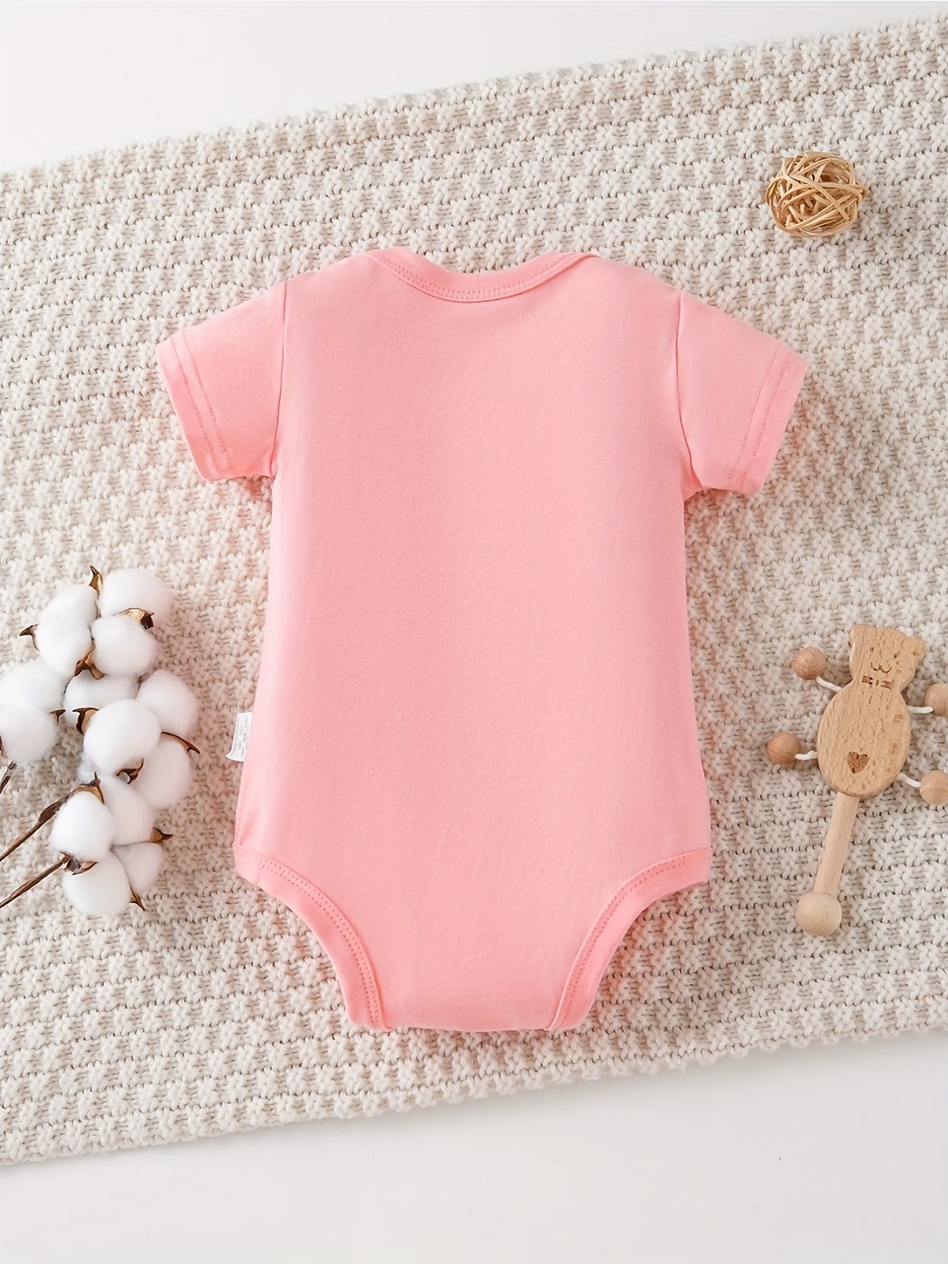 &amp;amp;quot;My Great Grandma Loves Me&amp;amp;quot; Baby Girls Bodysuit - Cute Bear Print, Soft and Comfortable, Short Sleeve Romper for Newborns and Infants, Baby Clothes, Perfect for Outdoor