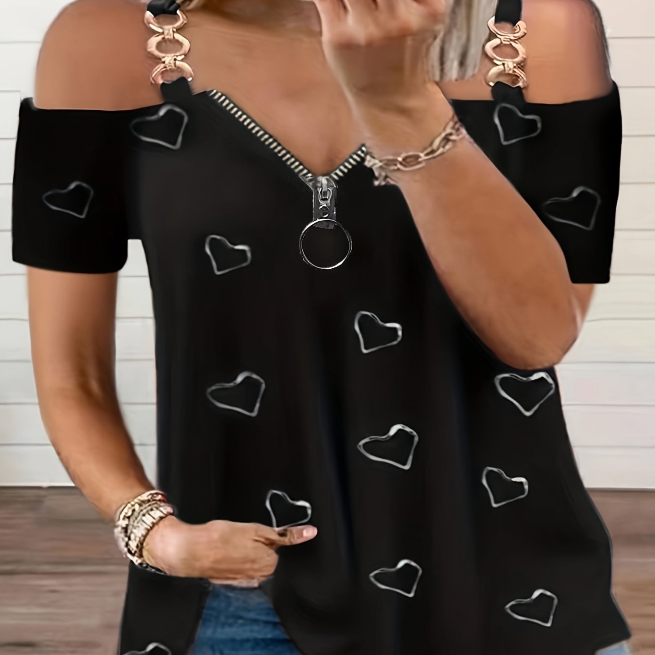 Cold Shoulder Heart Print T-Shirt, Casual Zipper Short Sleeve T-Shirt For Spring & Summer, Women's Clothing