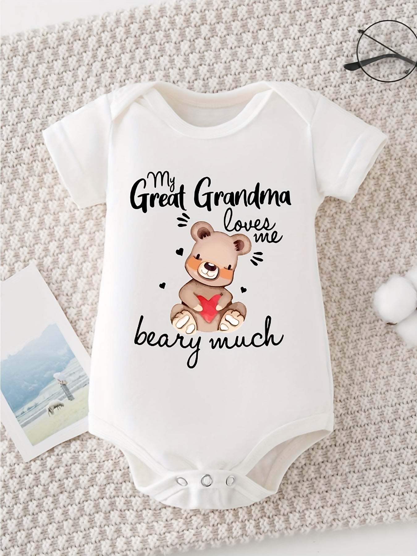 &amp;amp;quot;My Great Grandma Loves Me&amp;amp;quot; Baby Girls Bodysuit - Cute Bear Print, Soft and Comfortable, Short Sleeve Romper for Newborns and Infants, Baby Clothes, Perfect for Outdoor