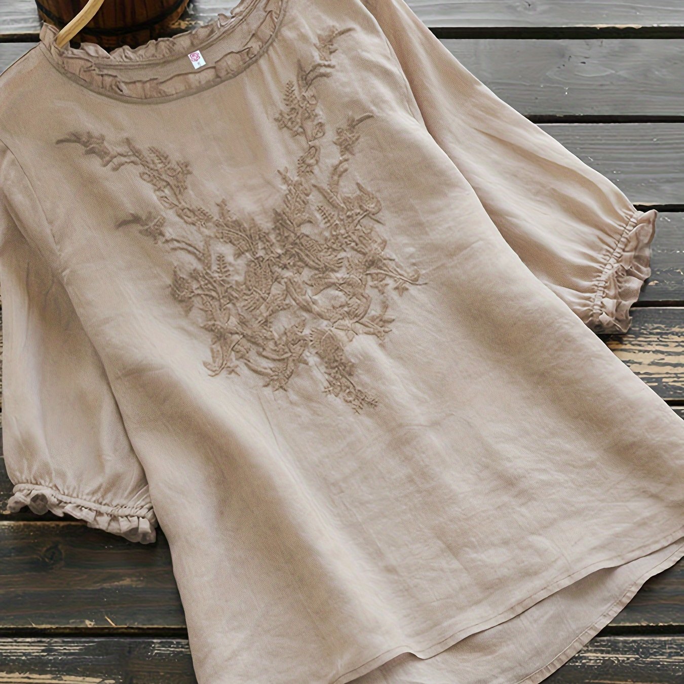 Solid Crew Neck Embroidered T-shirt, Vintage Half Sleeve T-shirt For Summer, Women's Clothing