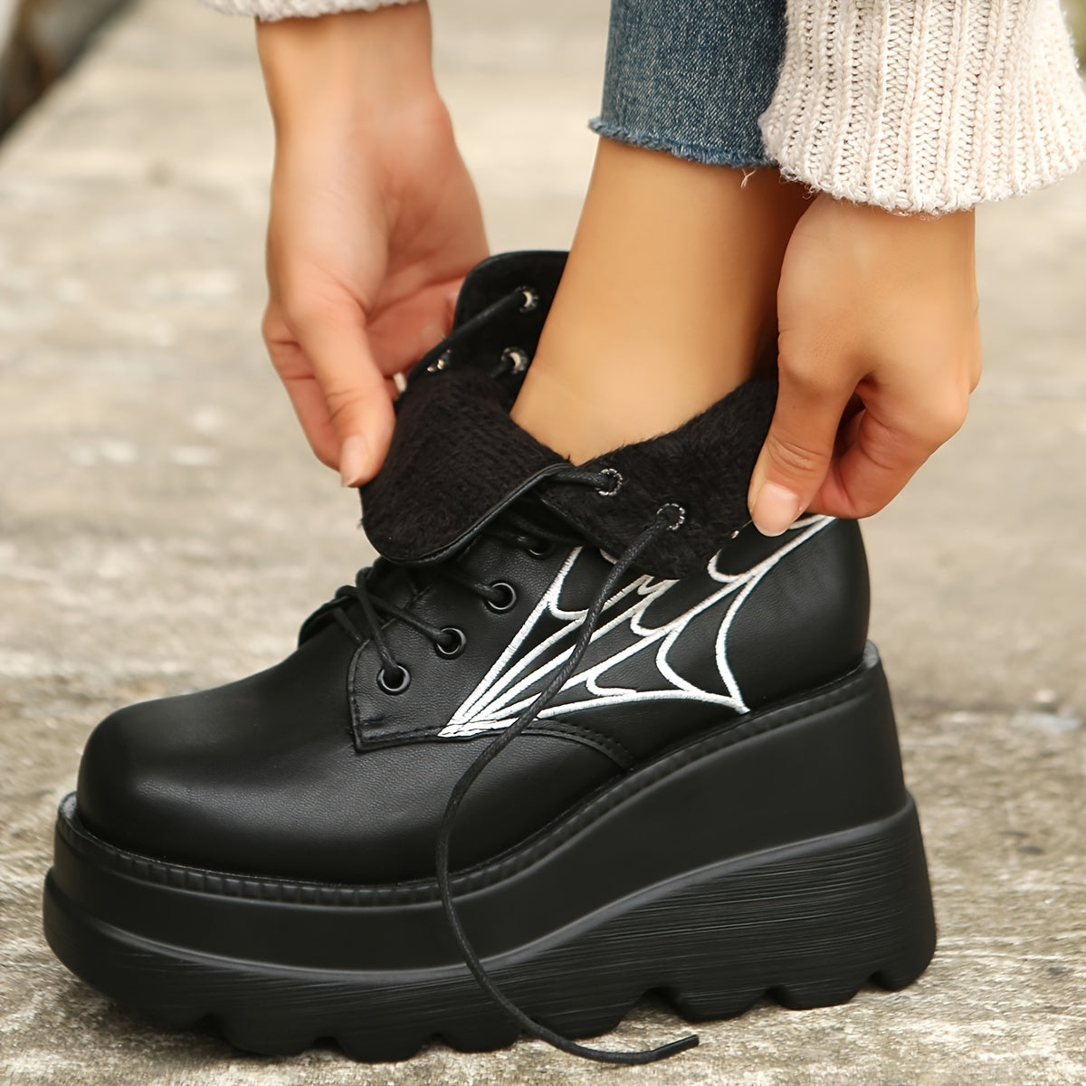 Women's Platform Wedge Ankle Boots, Height Increasing Side Spider Web Decor Short Boots, Women's Footwear