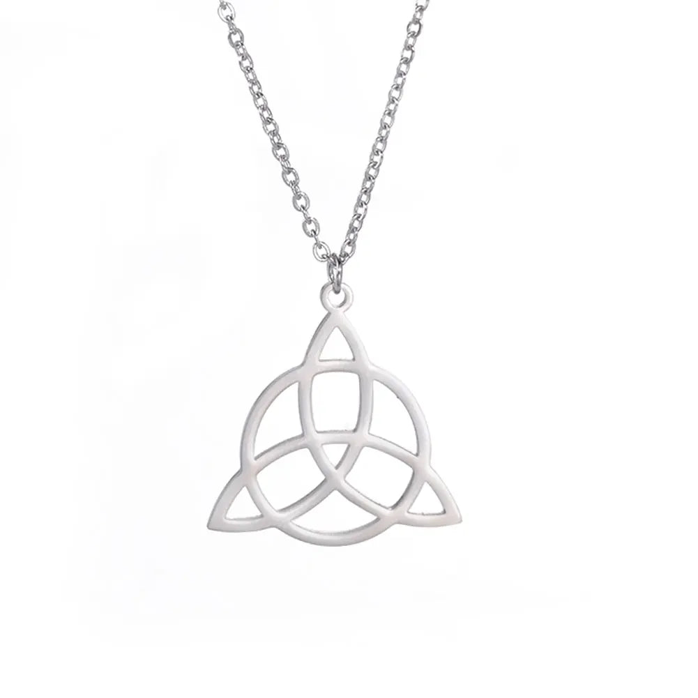 Skyrim Irish Celtics Knot Pendant Necklace for Women Amulet Triquetra Chain Necklaces Stainless Steel Jewelry Gifts