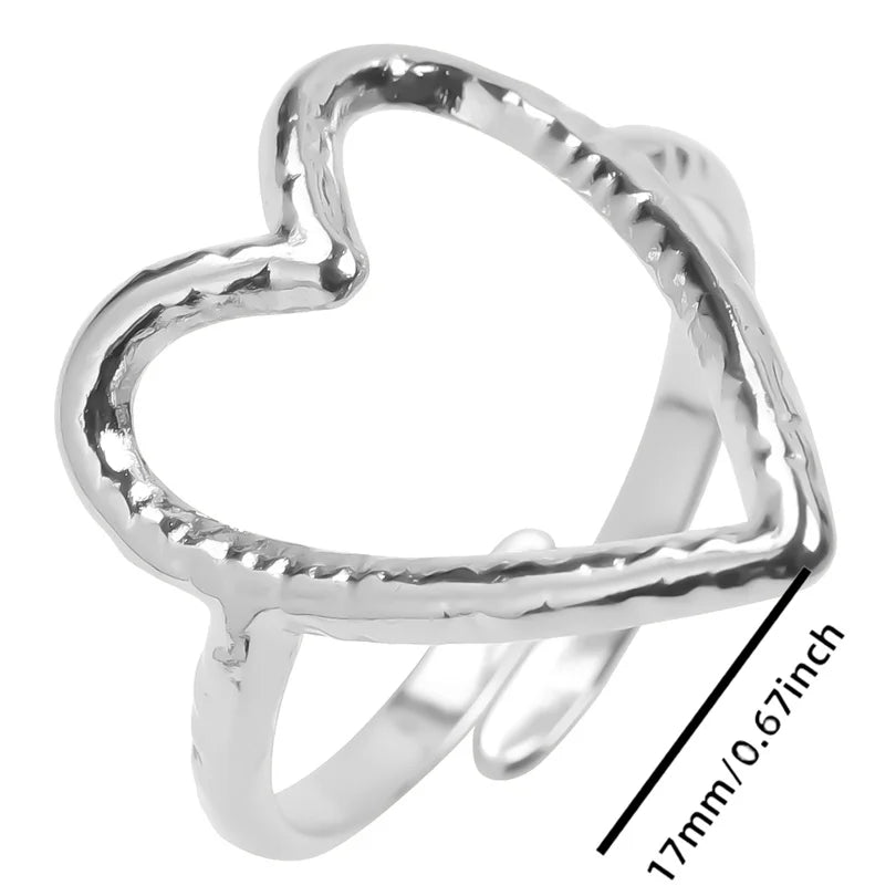 Wholesale 6pcs Steel Color Rings Hug Snake Love Star Moon Shell Leaf Shaped Rings Stainless Steel Women Jewelry Charms No Fade