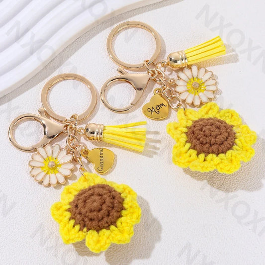 Cartoon Handmade Yarn Sunflower Heart Enamel Keychain Plant Flower Mom Key Ring For Women Mother's Day Gift Handmade Jewelry