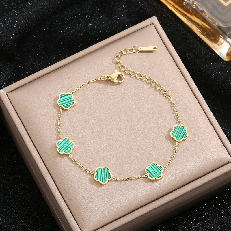 1Pc Fashion Titanium Steel Five Leaf Grass Plum Blossom Women's Bracelet, Elegant and Fashionable Jewelry