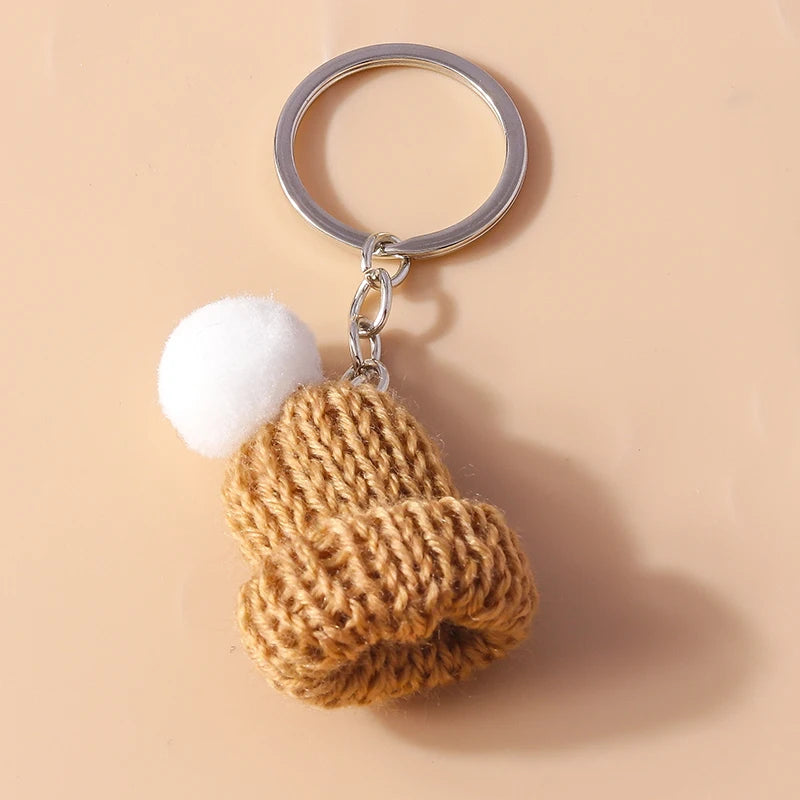 Pretty Handmade Knitted Love Heart Keychain Crocheted Flower Key Ring Pendants for Women Girls Handbag Decor DIY Jewelry Gifts
