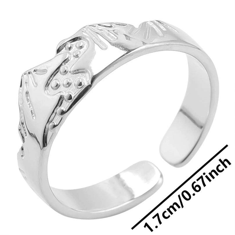 Wholesale 6pcs Steel Color Rings Hug Snake Love Star Moon Shell Leaf Shaped Rings Stainless Steel Women Jewelry Charms No Fade