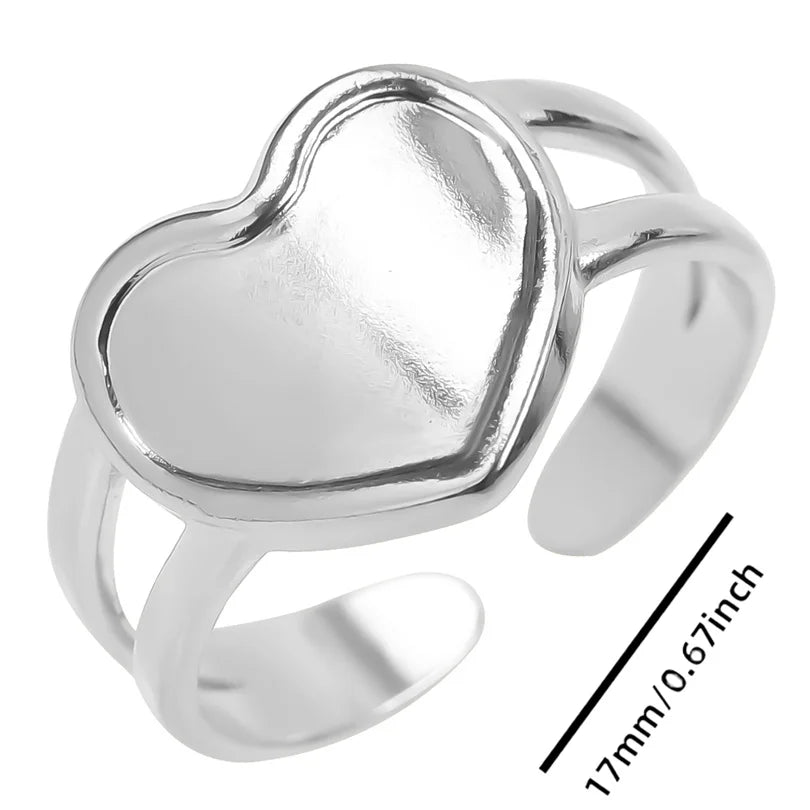 Wholesale 6pcs Steel Color Rings Hug Snake Love Star Moon Shell Leaf Shaped Rings Stainless Steel Women Jewelry Charms No Fade