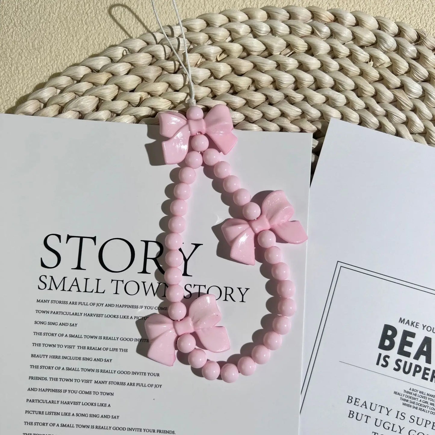 Bowknot Beaded Mobile Phone Chain Charm Acrylic Heart Beaded Pendant Phone Hanging Lanyard Strap Women Girls Sweet Accessories