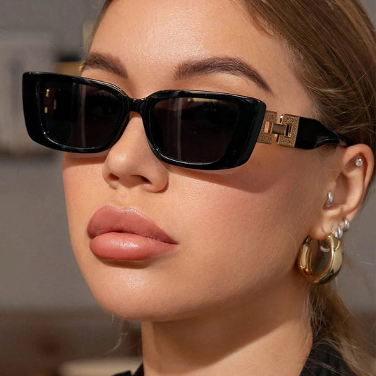 Fashion Cat Eye Sunglasses Men Women Outdoor UV400 Shades Street Photo Sunglasses Metal Chain Legs Classic Gafas De Sol