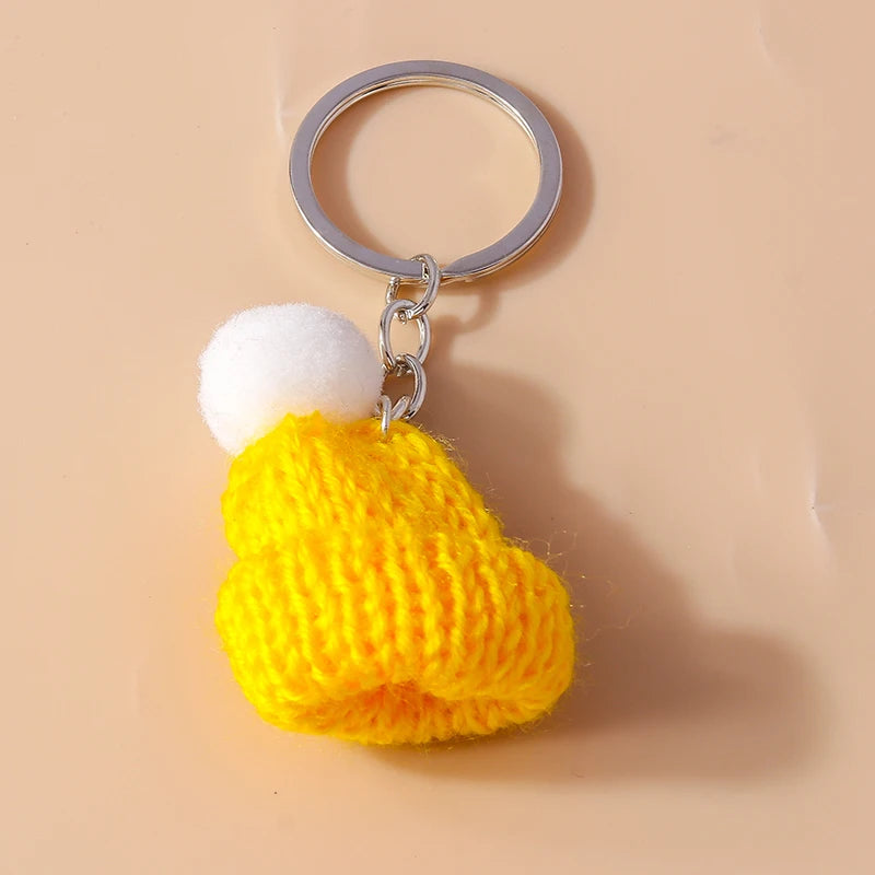 Pretty Handmade Knitted Love Heart Keychain Crocheted Flower Key Ring Pendants for Women Girls Handbag Decor DIY Jewelry Gifts