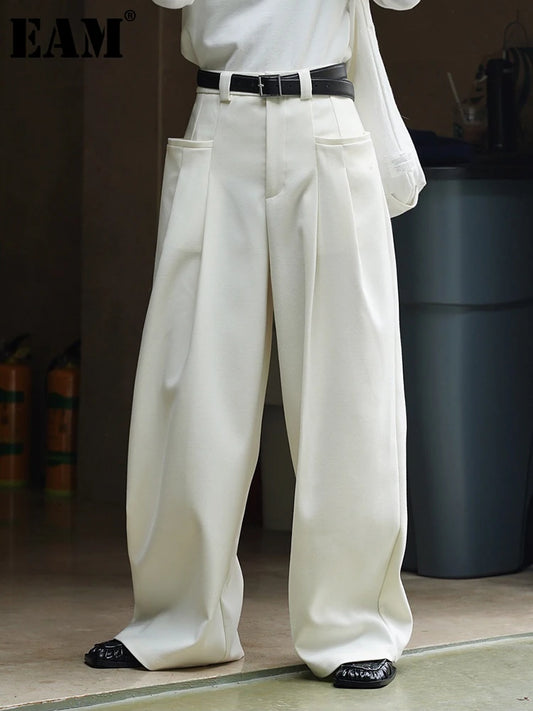 [EAM] High Waist Brown Pleated Casual Long Wide Leg Pants New Loose Fit Trousers Women Fashion Tide Spring Autumn 2025 1DF4423