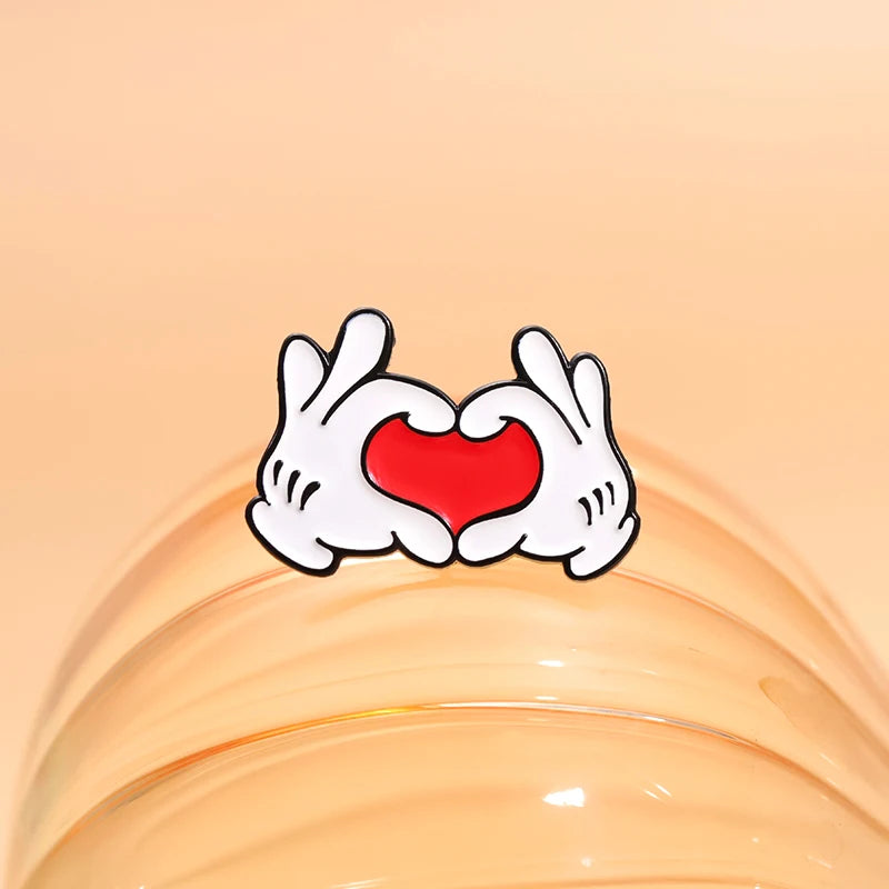Cartoon Finger Gesture Love You Brooch Enamel Pin Creative Metal Decoration Brooch Backpack Lapel Badge Jewelry Gift for Friends