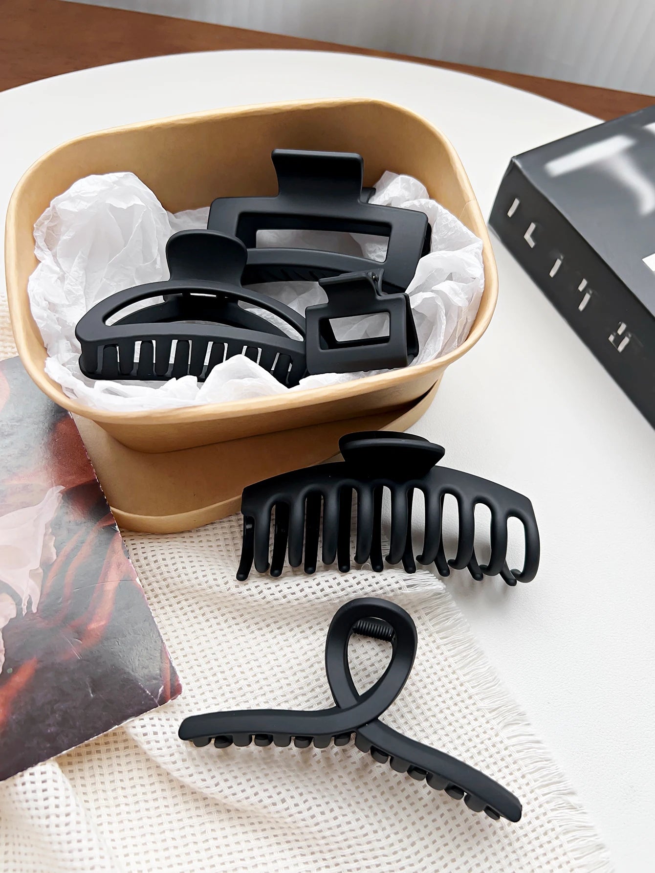5 Pcs Mixed Colors And Shapes Big Hair Claw Clips for Women Girls Thin Thick Curly Hair, Strong Hold Jaw Clips