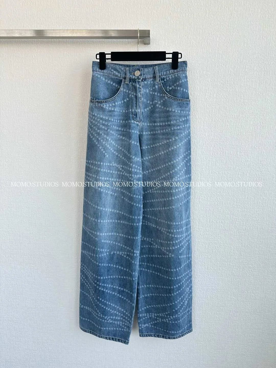 Ladies' new denim jeans with embroidered letters and full material beach collection