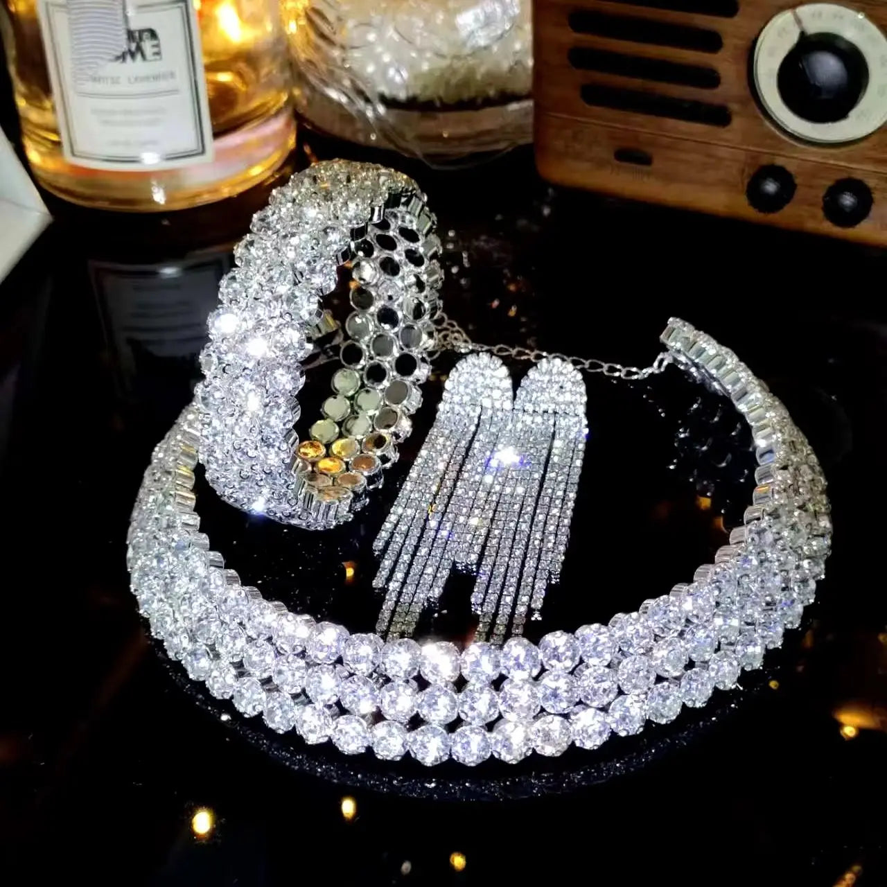 2024 Sparkling Silver Color Crystal Collar Chain Choker Necklace Bridal Women Wedding Party Diamante Rhinestone Choker Jewelry