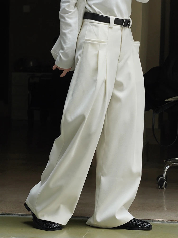[EAM] High Waist Brown Pleated Casual Long Wide Leg Pants New Loose Fit Trousers Women Fashion Tide Spring Autumn 2025 1DF4423
